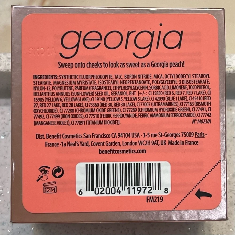 VAULTED ~ benefit ~ ‘GEORGIA’ Golden Peach Blush Blush Couleur Pêche Dorée ~ NIB
